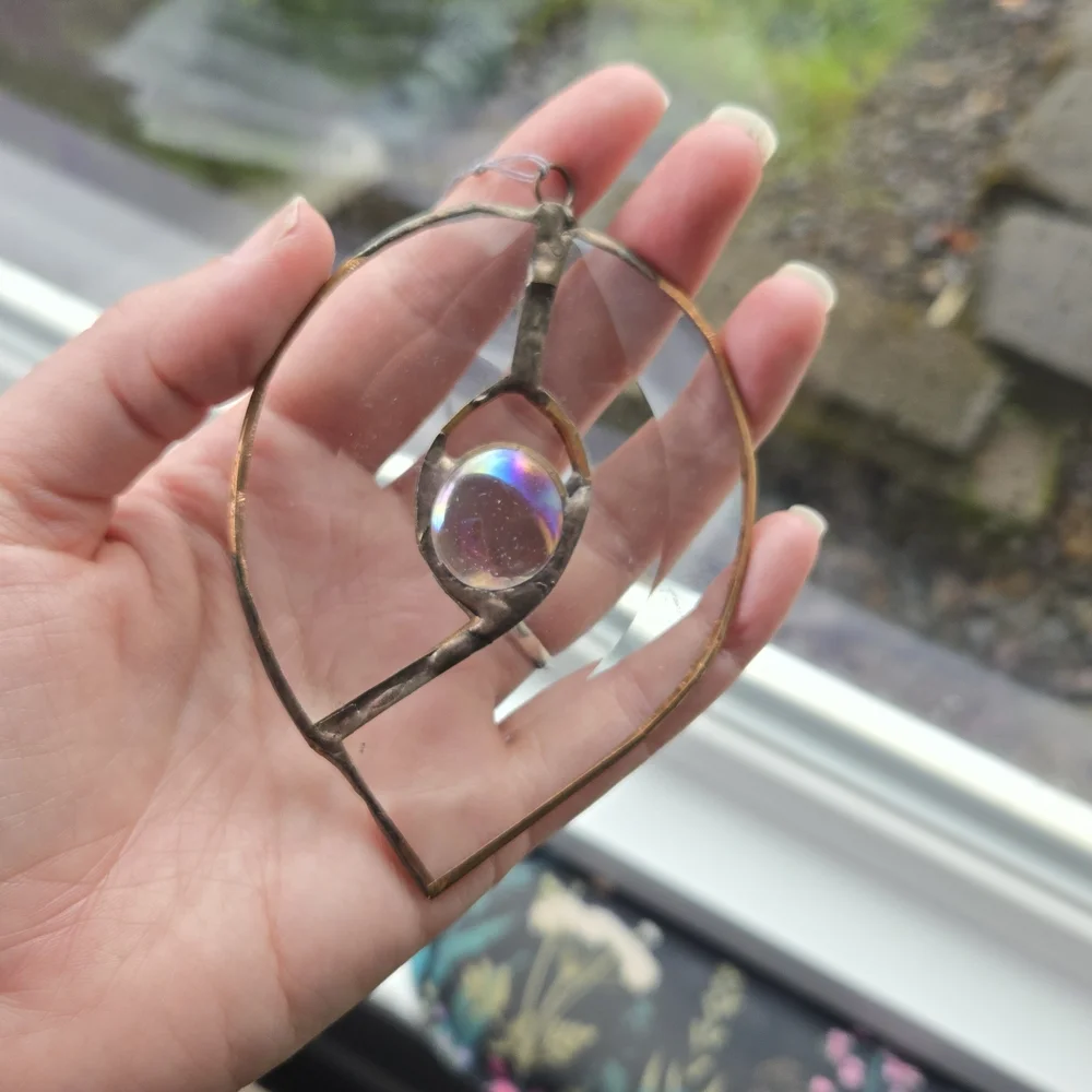 Handmade stained glass suncatcher - Picture 3 of 5